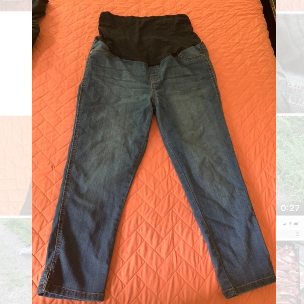 Maternity Capris